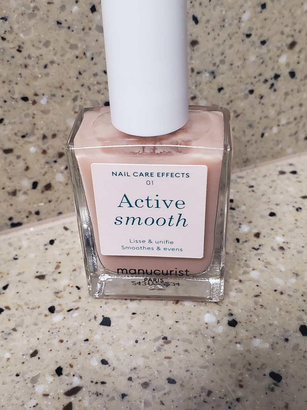 Manicurist Active Smooth 01 Nail Care Polish - Soft Pink